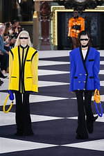 バルマン 2020年春夏ウィメンズコレクション - 力強いグラフィックがエネルギーを生む｜写真56