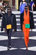 バルマン 2020年春夏ウィメンズコレクション - 力強いグラフィックがエネルギーを生む｜写真67