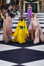 バルマン 2020年春夏ウィメンズコレクション - 力強いグラフィックがエネルギーを生む｜写真79