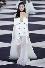 バルマン 2020年春夏ウィメンズコレクション - 力強いグラフィックがエネルギーを生む｜写真106