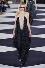 バルマン 2020年春夏ウィメンズコレクション - 力強いグラフィックがエネルギーを生む｜写真110