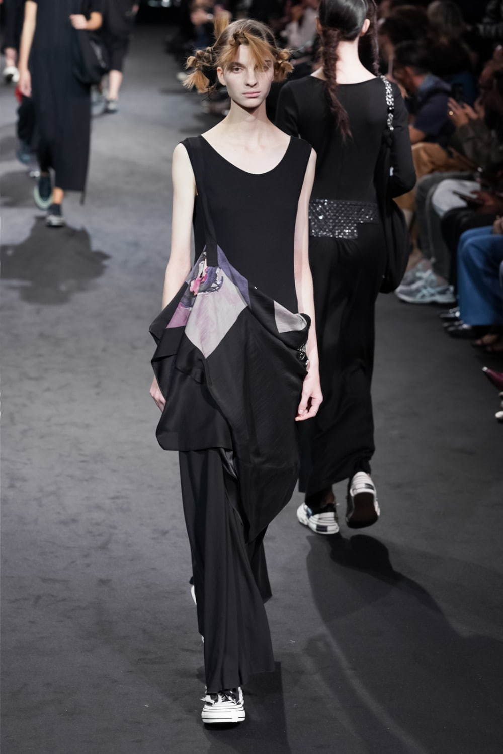 ヨウジヤマモト(Yohji Yamamoto) 2020年春夏ウィメンズコレクション  - 写真84