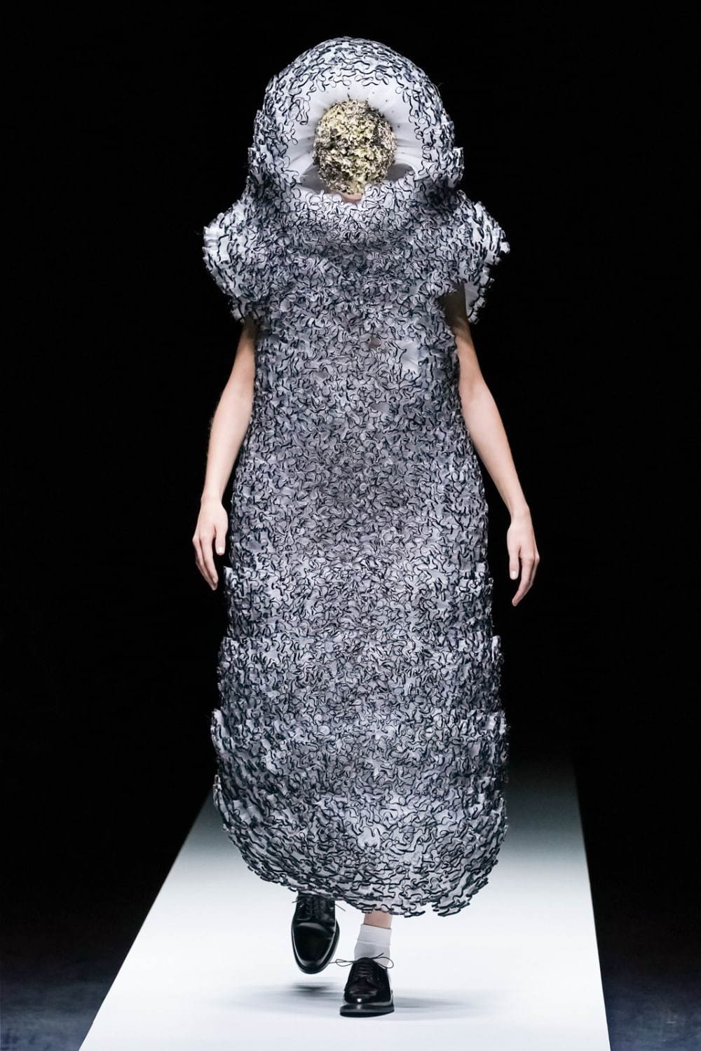 ノワール ケイ ニノミヤ(noir kei ninomiya) 2020年春夏ウィメンズコレクション シルエット - 写真9