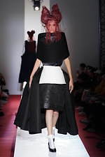 コム デ ギャルソン(COMME des GARÇONS) オーランドー｜写真101