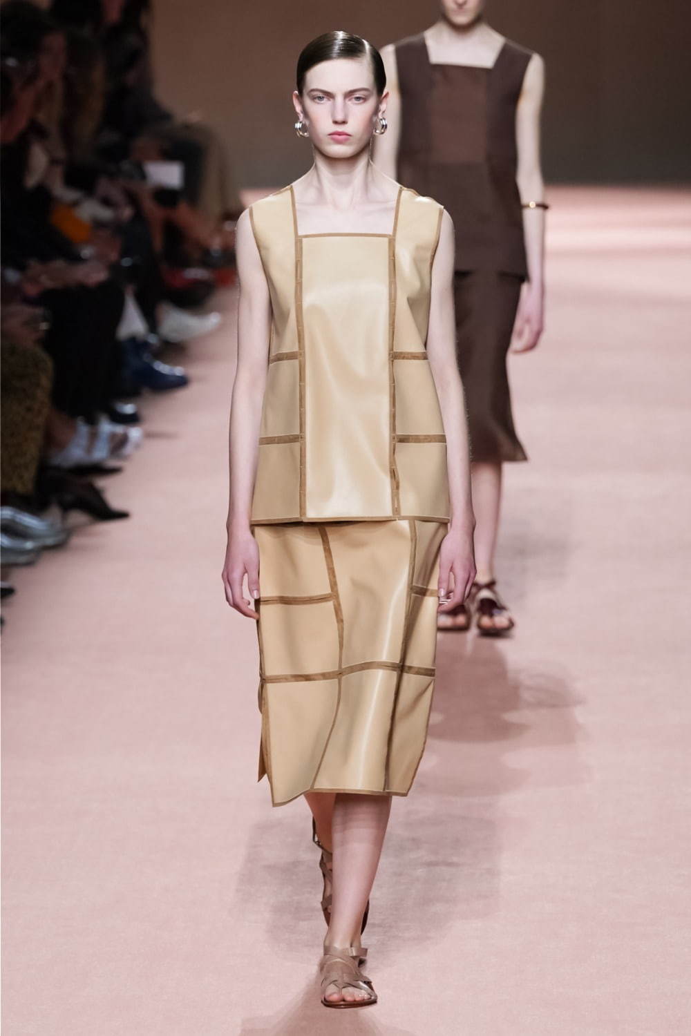 エルメスレディースファッション エルメス 2020年春夏ウィメンズコレクション - 現代女性のための