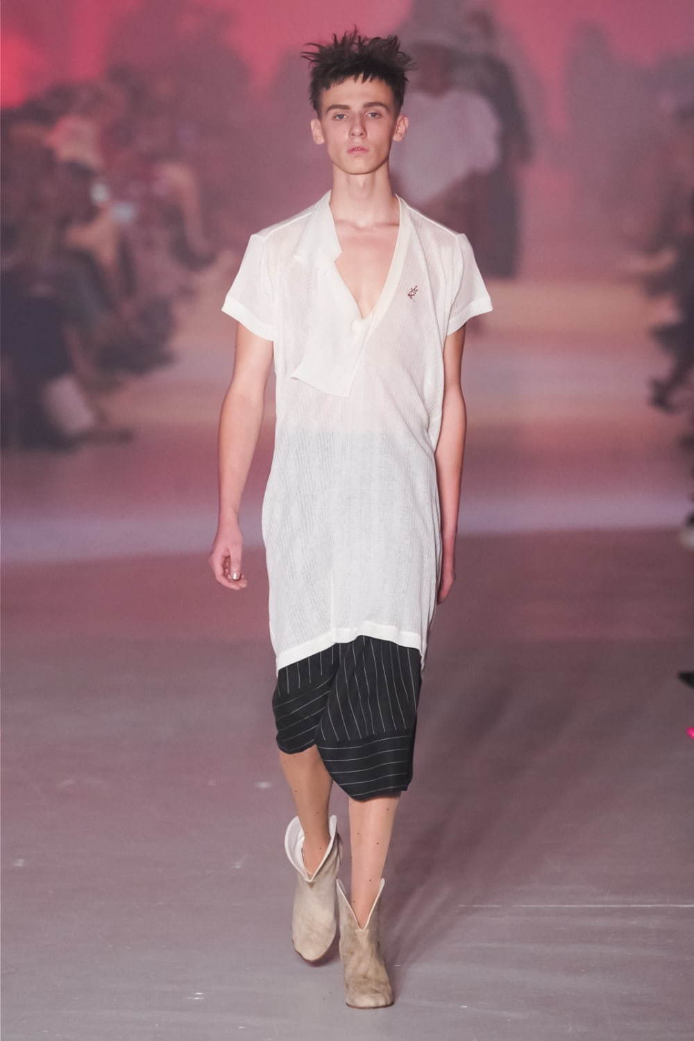 アンドレアス・クロンターラー フォー ヴィヴィアン・ウエストウッド(Andreas Kronthaler for Vivienne Westwood) 2020年春夏ウィメンズ&メンズコレクション  - 写真1