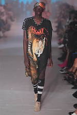 アンドレアス・クロンターラー フォー ヴィヴィアン・ウエストウッド 2020年春夏コレクション｜写真17