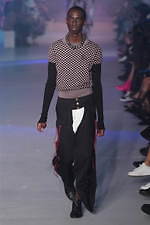 アンドレアス・クロンターラー フォー ヴィヴィアン・ウエストウッド 2020年春夏コレクション｜写真26