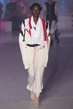 アンドレアス・クロンターラー フォー ヴィヴィアン・ウエストウッド 2020年春夏コレクション｜写真28