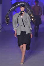 アンドレアス・クロンターラー フォー ヴィヴィアン・ウエストウッド 2020年春夏コレクション｜写真38