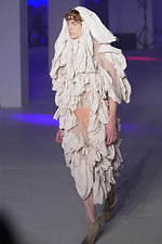 アンドレアス・クロンターラー フォー ヴィヴィアン・ウエストウッド 2020年春夏コレクション｜写真45