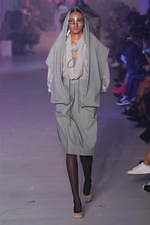 アンドレアス・クロンターラー フォー ヴィヴィアン・ウエストウッド 2020年春夏コレクション｜写真74