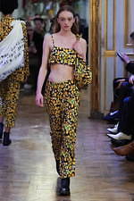 イーチ アザー 2020年春夏コレクション - 意外性をもたらすドローイング｜写真9