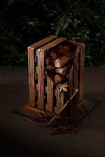 ウェスティンホテル東京のクリスマスケーキ、"冬の森"に着想した切り株＆丸太のチョコレートケーキ｜写真1