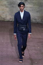 A.P.C. 2020年春夏コレクション - プレイフルな色彩を楽しむ季節｜写真39