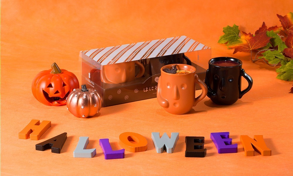 「はにわぷりん」ハロウィン限定かぼちゃ＆ラズベリーソースかけ“黒いはにわ”、新大阪＆京都で限定販売｜写真3