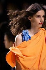 ルイ・ヴィトン 2020年春夏コレクション - アールヌーヴォーが呼び起こすベル・エポックの活気｜写真74