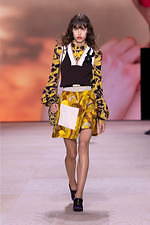 ルイ・ヴィトン 2020年春夏コレクション - アールヌーヴォーが呼び起こすベル・エポックの活気｜写真16