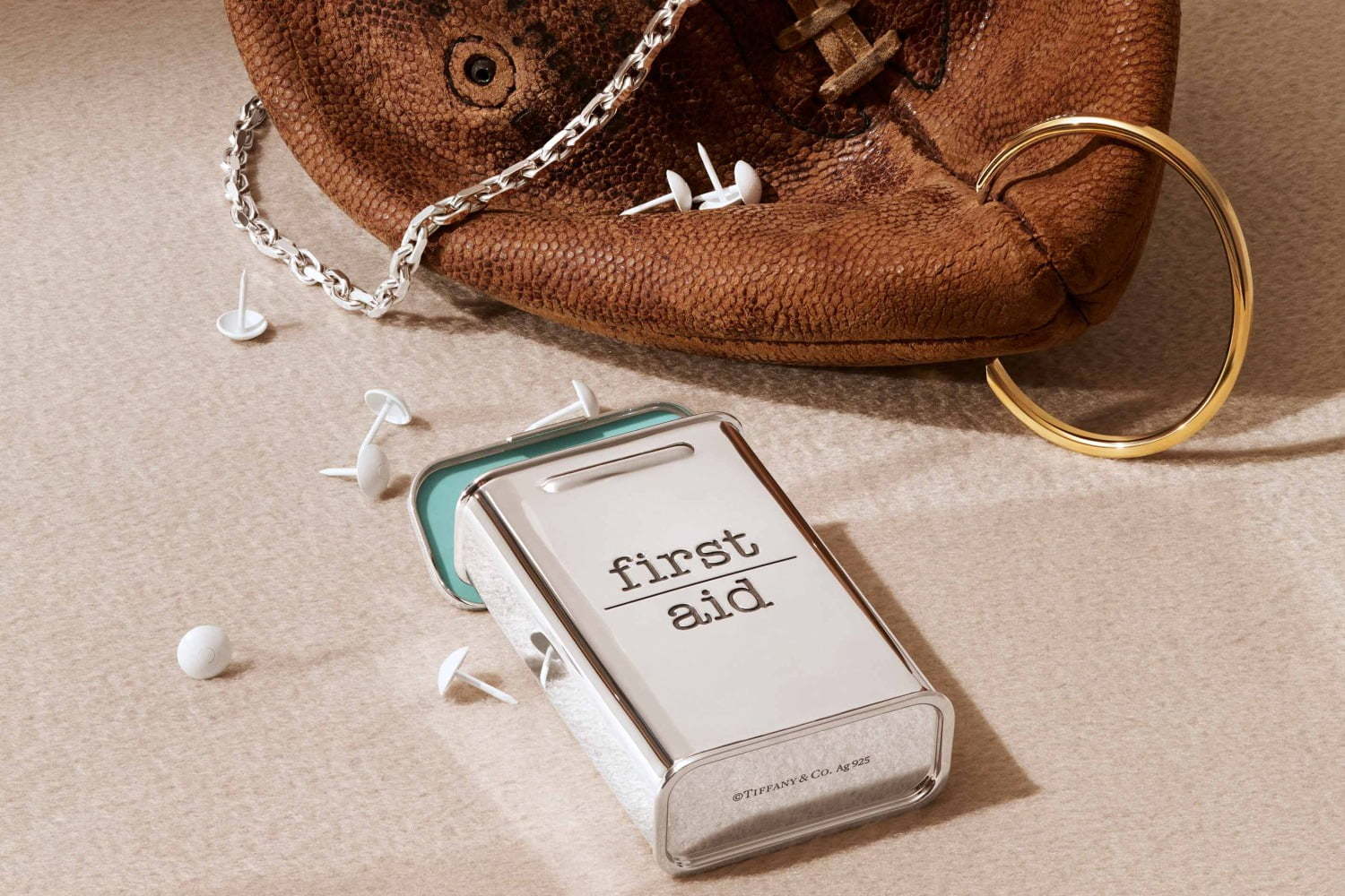 ティファニー新作メンズジュエリー - スポーツトロフィー製作160年の歴史が着想のリングや時計