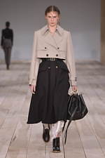 アレキサンダー・マックイーン 2020年春夏コレクション - 洋服と向き合う時間を見つめ直して｜写真16