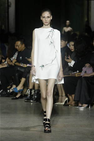 シャッツィ・チェン(SHIATZY CHEN) 2020年春夏ウィメンズコレクション  - 写真4