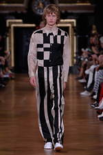 ステラ マッカートニー 2020年夏コレクション - エネルギーに満ち溢れた自由な女性｜写真4