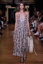 ステラ マッカートニー 2020年夏コレクション - エネルギーに満ち溢れた自由な女性｜写真39