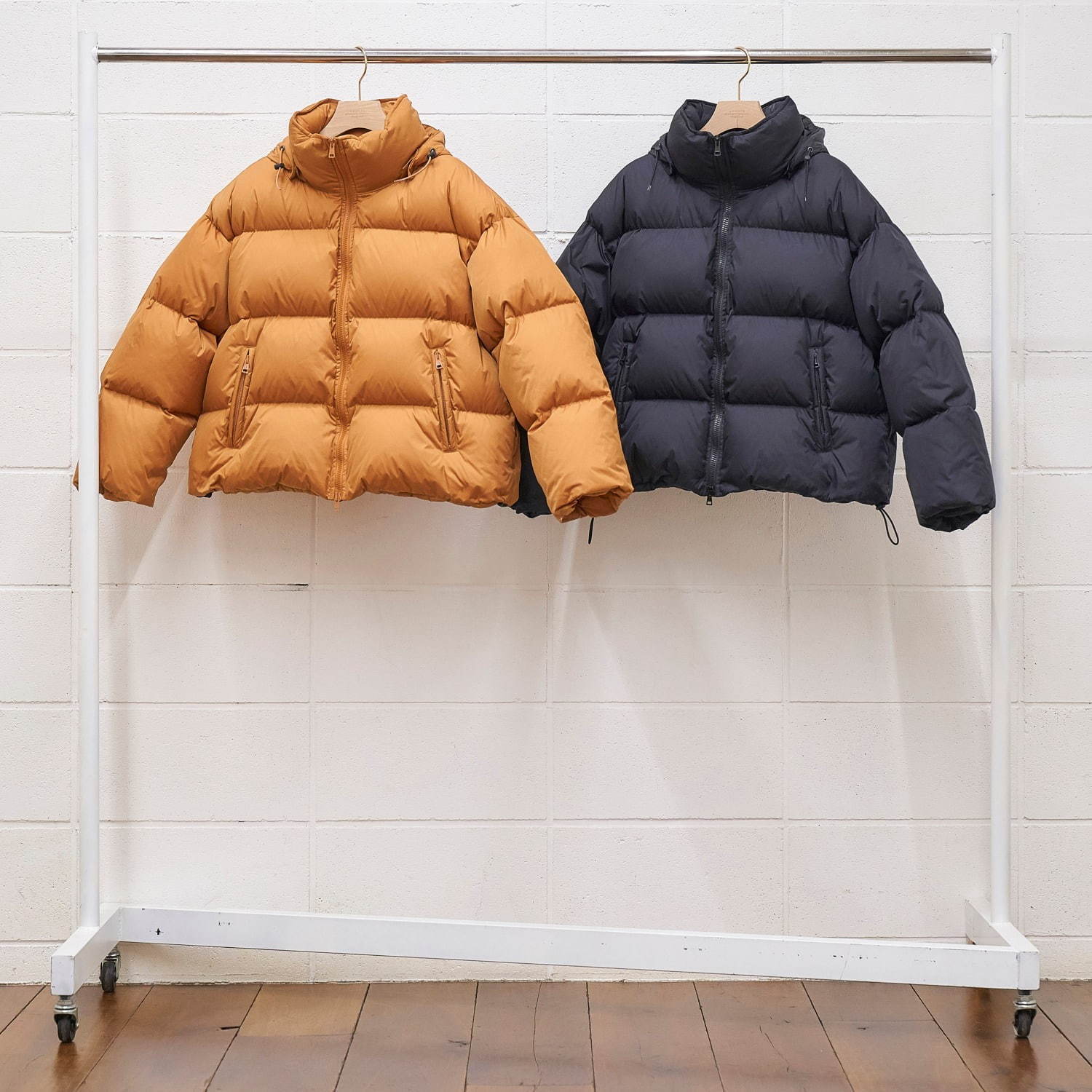 【美品】UNUSED アンユーズド　19AW フーデッドコート　キャメル