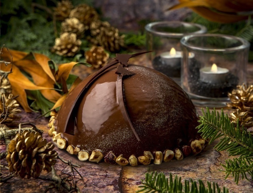 サマーバード オーガニックのクリスマス、“蝶”の飛び交うチョコムースのケーキ｜写真2