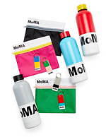 MoMAデザインストア“モマ”を配したBAO BAO ISSEY MIYAKEバッグなど限定発売｜写真6