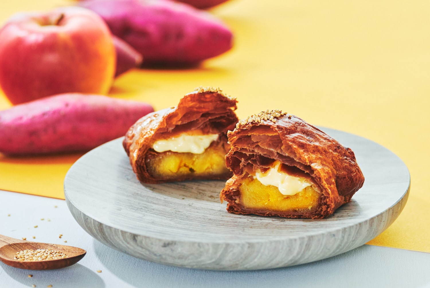 アップルパイ専門店ringoの限定 焼きたてカスタードお芋アップルパイ 林檎フィリング お芋ペースト ファッションプレス