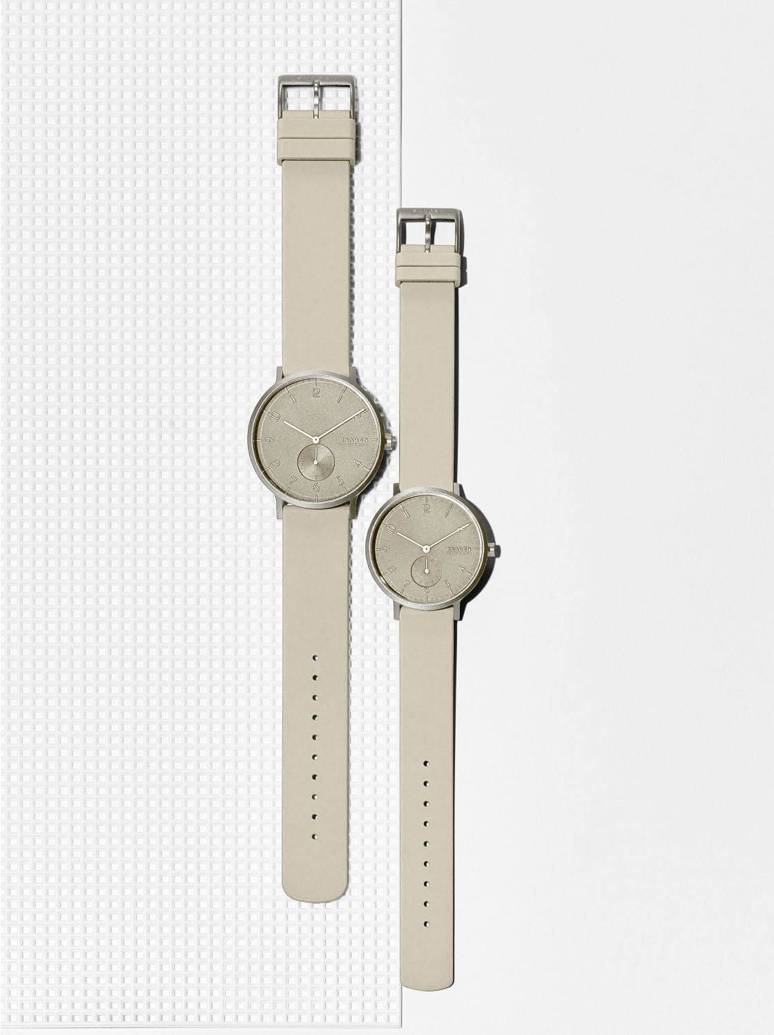スカーゲンより限定“モカ”カラーの腕時計、人気モデルを淡いニュアンスカラーのワントーンで｜写真1