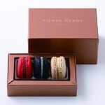 ピエール・エルメ・パリ(PIERRE HERMÉ PARIS) イスパハン｜写真17