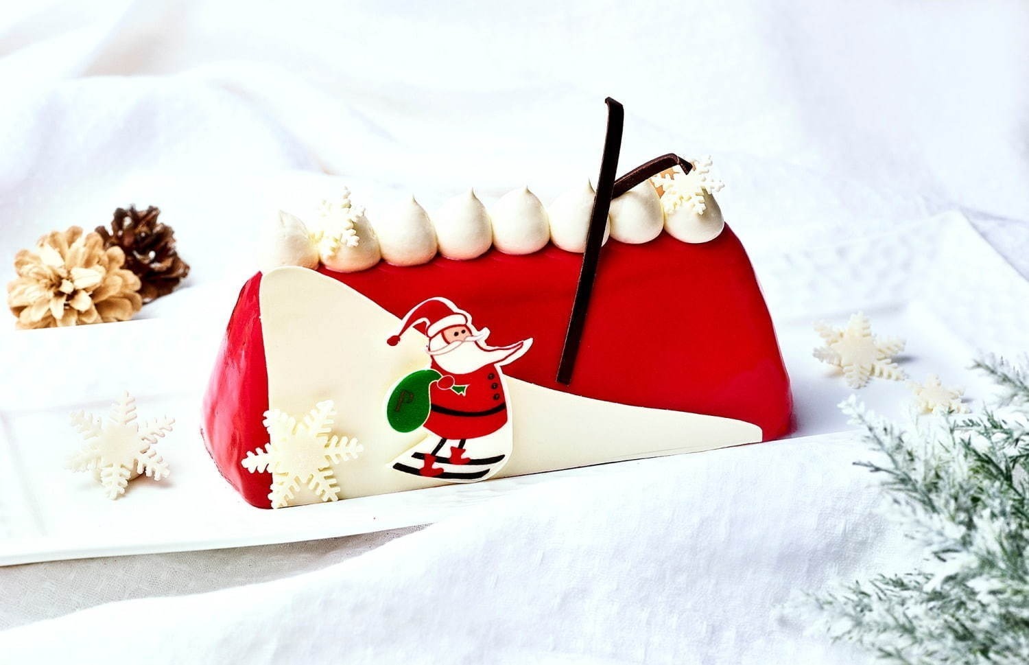 東京のホテルが贈るクリスマスケーキ2019、高級ショートケーキやBOX型ケーキなど人気商品を特集｜写真13
