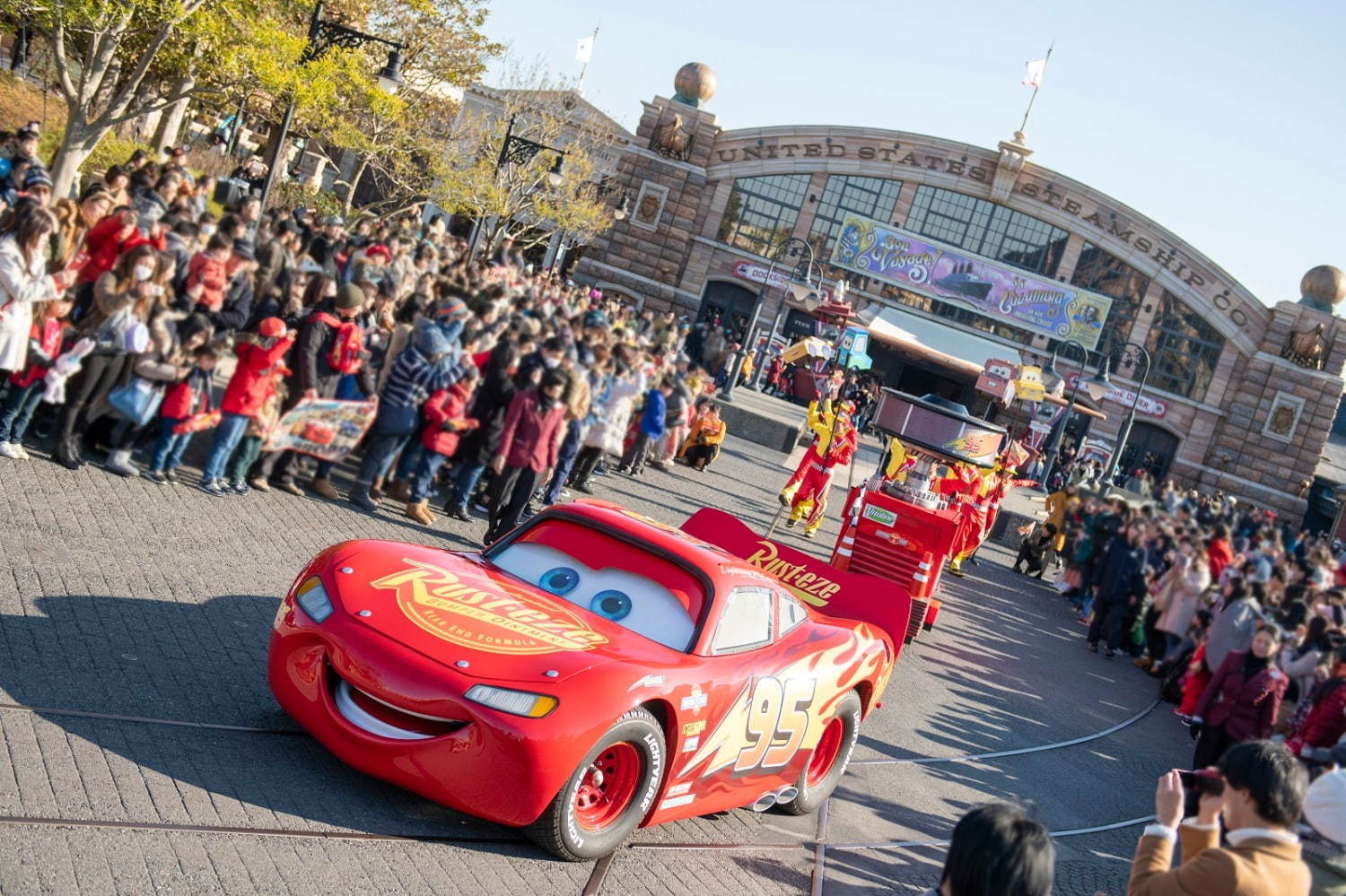 ピクサープレイタイム　カーズ　マックィーン　ジャケット