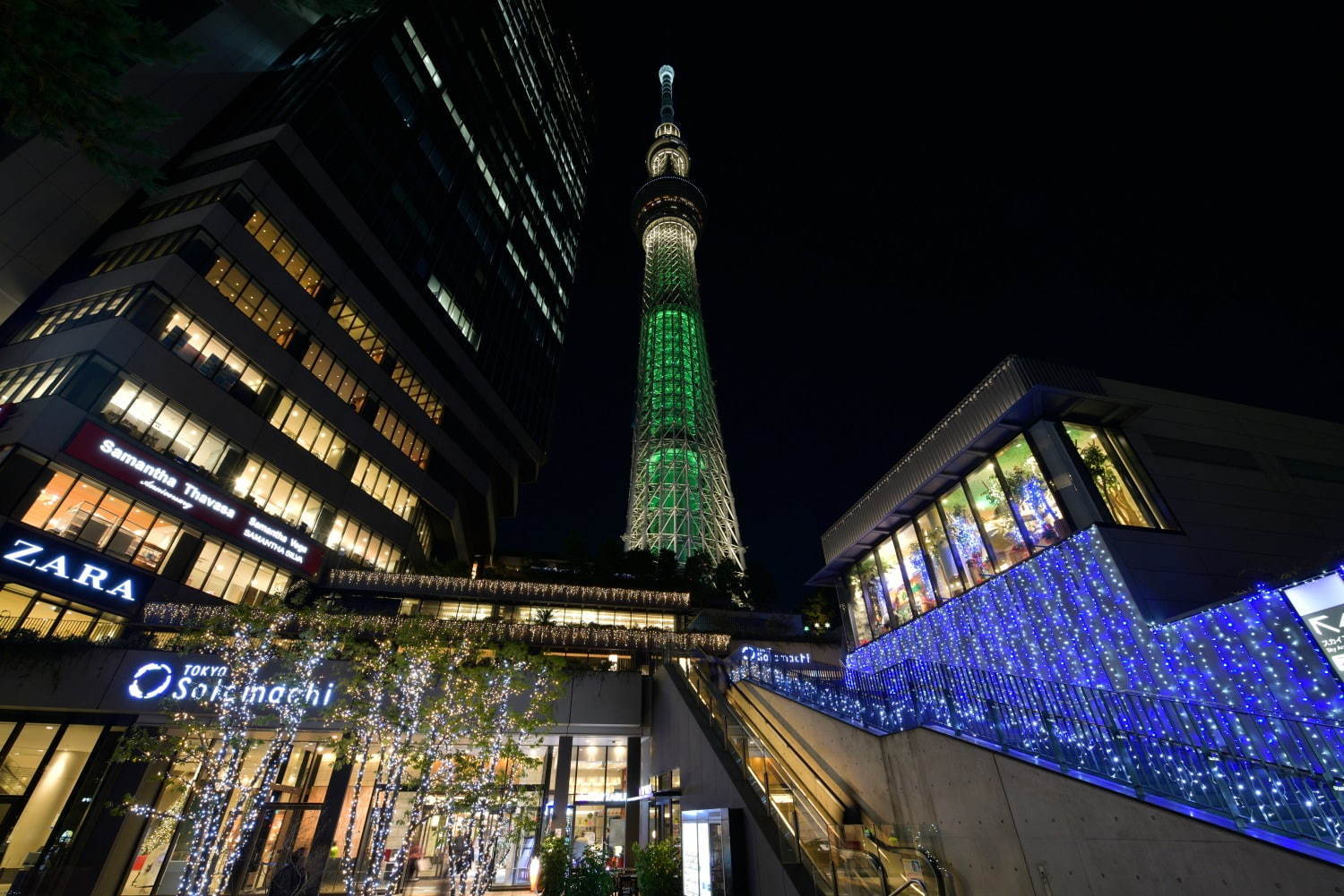 東京スカイツリータウンのクリスマス、イルミネーション＆シャンパンゴールドの限定ライティング｜写真1