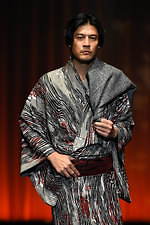 ジョウタロウ サイトウ 2020年春夏コレクション - シンプルさと大胆な色柄で"新しきバランス"を｜写真18