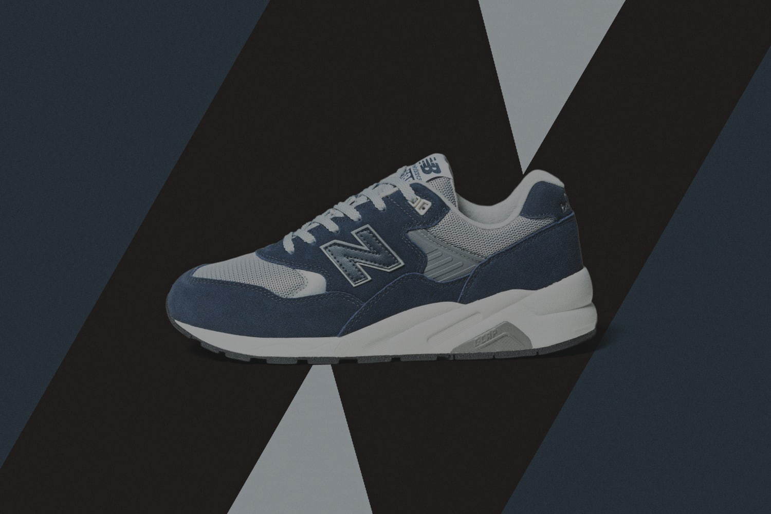 CMT580 "LIMITED EDITION for New Balance/BEAMS/mita sneakers" ネイビー 14,900円＋税
