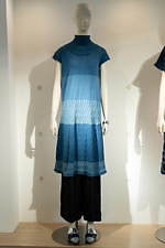 まとふ 2020年春夏コレクション、徳島に遺された“本物の藍色”をワードローブへ｜写真10