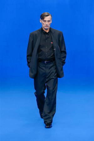 バレンシアガ(BALENCIAGA) 2020年夏ウィメンズ&メンズコレクション  - 写真2