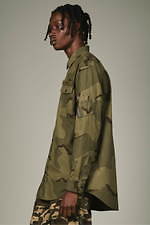 ZARA“ミリタリーウェア”にインスパイアされた新作、デニムジャンプスーツや迷彩柄アウター｜写真8