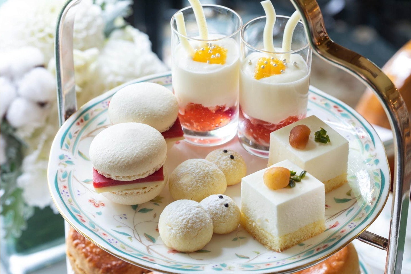 ホテル椿山荘東京「ホワイトアフタヌーンティー」
