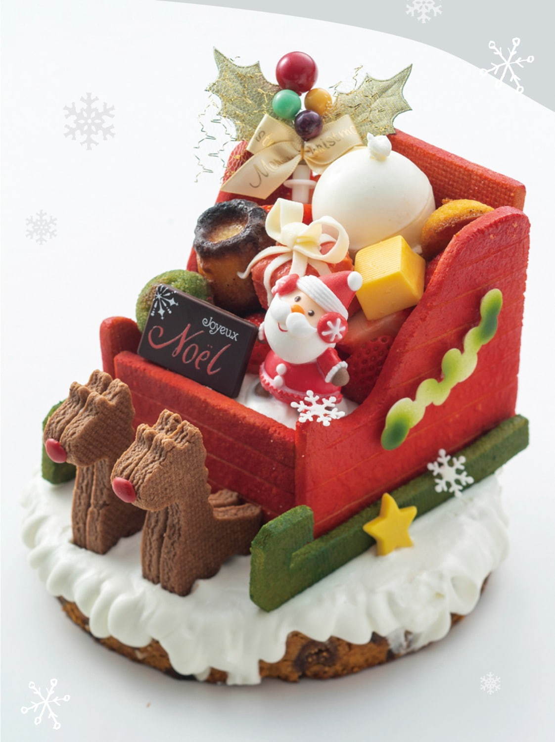 大阪新阪急ホテルのクリスマスケーキ「サンタのソリケーキ」プレゼントを乗せた真っ赤な“クッキー”ソリ｜写真2