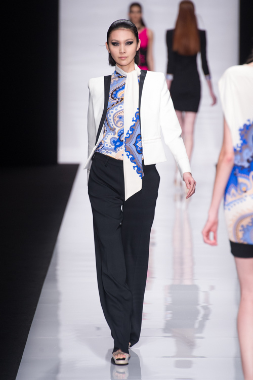 レオナール(LEONARD)、東京で2013年春夏コレクションのショーを開催｜写真50