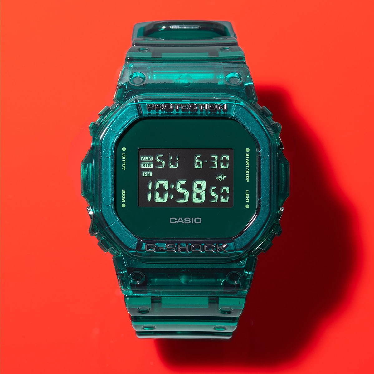 G-SHOCKからスケルトン素材の新作腕時計、名作「DW-5600」がベース ...
