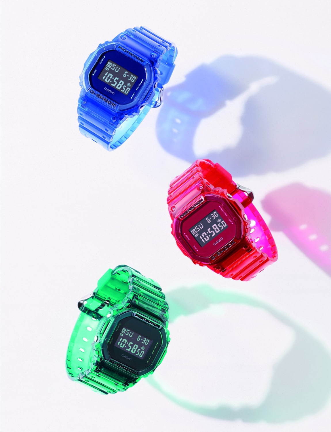 G-SHOCKからスケルトン素材の新作腕時計、名作「DW-5600」がベース 