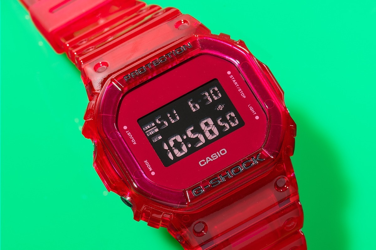 G-SHOCK CASIO スクエアモデル DW5600 デジタル 腕時計 ピンク
