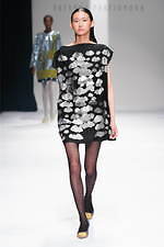 タチアナ・パルフェノワ 2020年春夏コレクション - “絵画”が物語る幼き頃の美しき思い出｜写真1