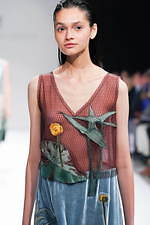 タチアナ・パルフェノワ 2020年春夏コレクション - “絵画”が物語る幼き頃の美しき思い出｜写真7