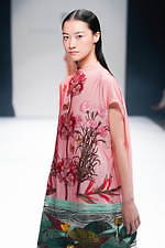 タチアナ・パルフェノワ 2020年春夏コレクション - “絵画”が物語る幼き頃の美しき思い出｜写真20